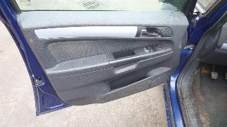 Opel Zafira B 2007 1.6 16v Z16XE1 Blauw Z21B onderdelen picture 11