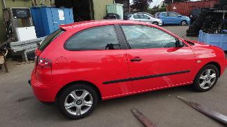 Seat Ibiza 6L 2004 1.4 16v BBY GRZ Rood LP3G onderdelen picture 5