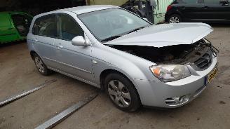 Kia Cerato 2007 1.6 16v G4ED Grijs onderdelen picture 7