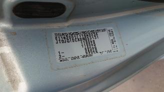 Toyota Aygo 2006 1.0 12v 1KRFE Blauw 8R0 onderdelen picture 7