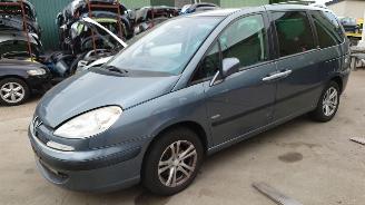 Vrakbiler auto Peugeot 807 2007 2.0 HDi 16v RHR Grijs EZW onderdelen 2007/1