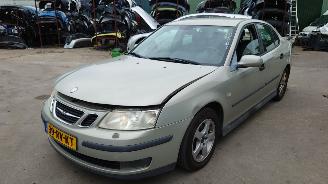 demontáž osobní automobily Saab 9-3 2005 1.8T B207E Grijs 293 onderdelen 2005/9