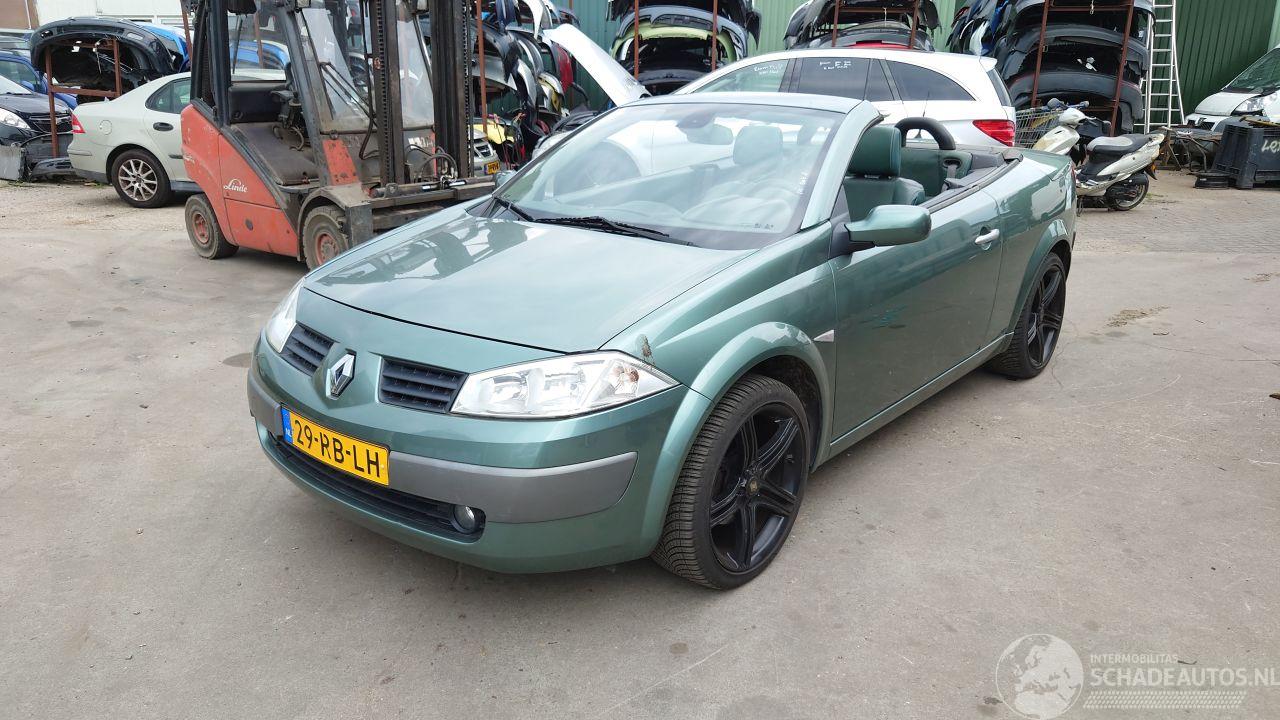 Renault Mégane CC 2 2005 2.0 16v F4R Groen TED97 onderdelen