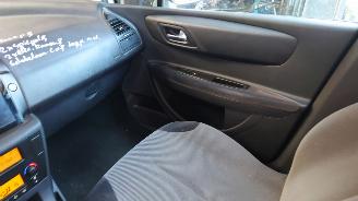 Citroën C4 2005 1.6 16v NFU Grijs EZR onderdelen picture 14