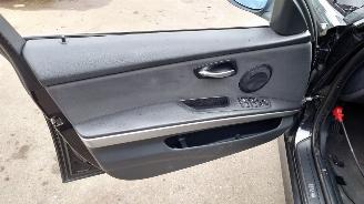 BMW 3-serie E90 2007 325D 306D3 M57 Zwart 475 onderdelen picture 18