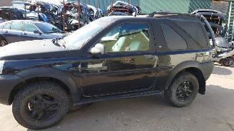 Land Rover Freelander 2001 2.5 V6 25K4F zwart 697 onderdelen picture 2