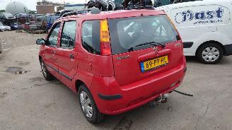 Suzuki Ignis 2004 1.3 16v M13A Rood ZR8 onderdelen picture 3