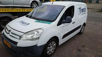 Autoverwertung Citroën Berlingo 2009 1.6 HDi 9HS Wit EWP onderdelen 2009/3