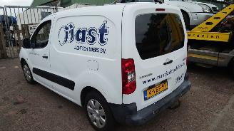 Citroën Berlingo 2009 1.6 HDi 9HS Wit EWP onderdelen picture 3