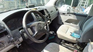 Volkswagen Transporter T5 2003 1.9 TDI AXC FJJ Wit L902 onderdelen picture 16