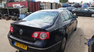 Volkswagen Passat B6 2006 1.9 TDI BXE JCX Zwart LC9X onderdelen picture 5