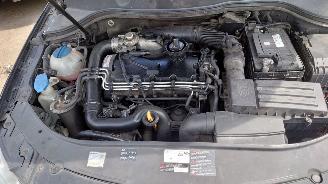 Volkswagen Passat B6 2006 1.9 TDI BXE JCX Zwart LC9X onderdelen picture 12