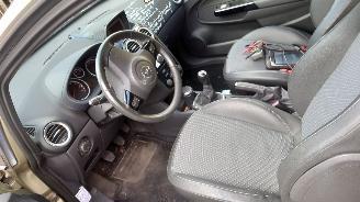 Opel Corsa D 2007 1.4 16v Z14XEP Beige Z40M onderdelen picture 13