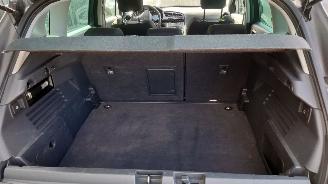Peugeot 3008 2010 1.6 VTi 5FS Grijs KTPD onderdelen picture 6