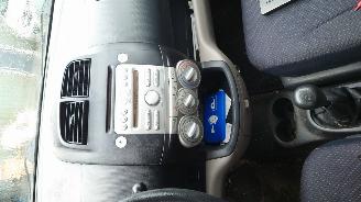 Daihatsu Sirion M300 2006 1.0 12v 1KRFE Groen G40 onderdelen picture 14