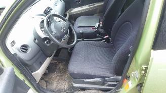 Daihatsu Sirion M300 2006 1.0 12v 1KRFE Groen G40 onderdelen picture 11
