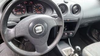 Seat Ibiza 6L 2003 1.4 16v BBY GRZ grijs LS7U onderdelen picture 16