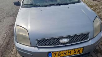 Ford Fusion 2005 1.4 16v FXJA Grijs 74 Machine Silver onderdelen picture 11