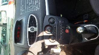 Renault Clio 2008 1.2 16v TCE D4F Zwart NV676 onderdelen picture 19