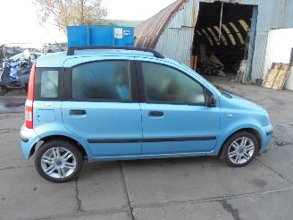 Fiat Panda Panda (169) Hatchback 1.2 Fire (188.A.4000) [44kW]  (09-2003/12-2009) picture 4