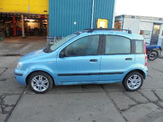 Fiat Panda Panda (169) Hatchback 1.2 Fire (188.A.4000) [44kW]  (09-2003/12-2009) picture 2