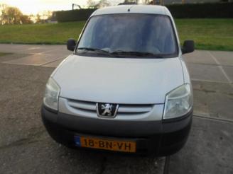 Salvage car Peugeot Partner Partner, Van, 1996 / 2015 2.0 HDI 2004/7