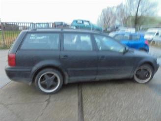 Volkswagen Passat Passat Variant (3B5), Combi, 1997 / 2000 2.3 VR5 picture 4