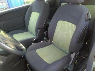 Peugeot 1007 1007 (KM), Hatchback 3-drs, 2004 / 2011 1.4 picture 7