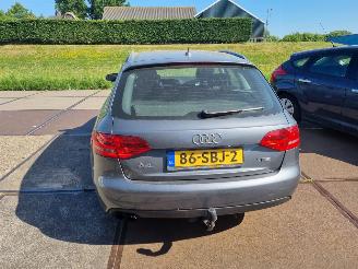 Audi A4 Avant  picture 3