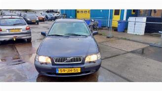 disassembly passenger cars Volvo S-40 S40 (VS), Sedan, 1995 / 2004 1.8i 16V 2002/4
