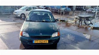 Coche siniestrado Toyota Starlet Starlet (EP9), Hatchback, 1996 / 1999 1.3,XLi,GLi 16V 1996/11