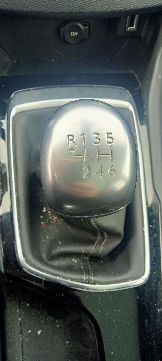 Peugeot 308  picture 4