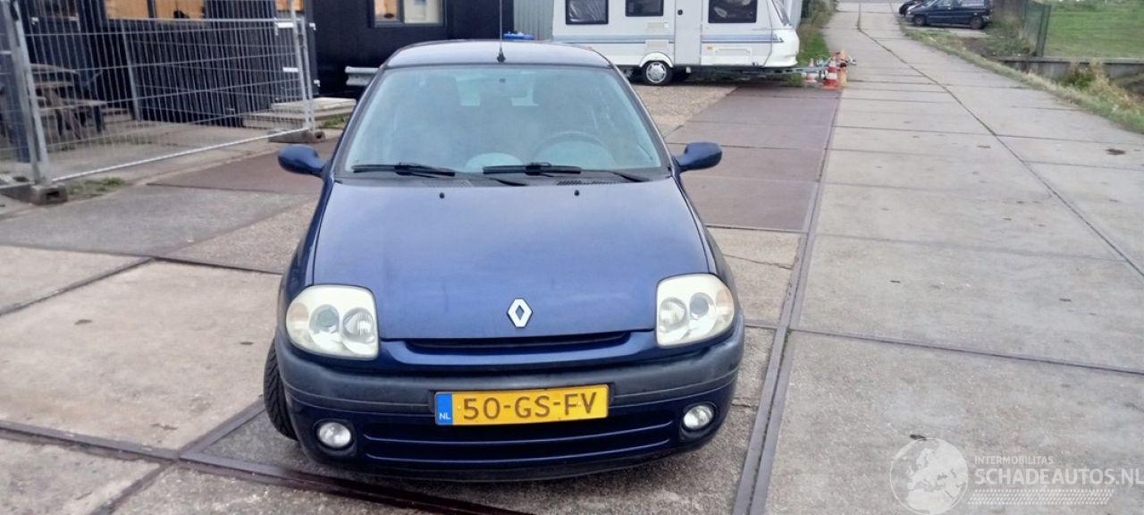 Renault Clio 