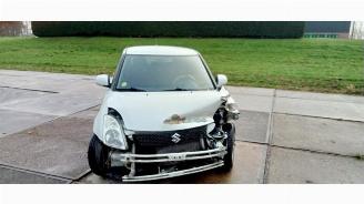 Salvage car Suzuki Swift Swift (ZA/ZC/ZD1/2/3/9), Hatchback, 2005 / 2011 1.3 VVT 16V 2007/8