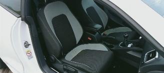 Volkswagen Scirocco R-Line picture 11