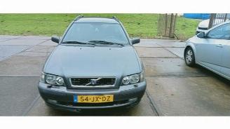 Démontage voiture Volvo V-40 V40 (VW), Combi, 1995 / 2004 1.8 16V 2002/9