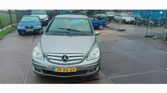 Salvage car Mercedes B-klasse B (W245), Hatchback, 2005 / 2011 2.0 B-200 16V 2007/5