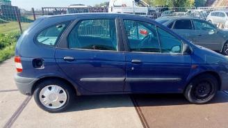 Renault Mégane Scénic Scenic I (JA), MPV, 1999 / 2003 1.4 16V picture 4