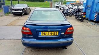 Volvo S-40 S40 (VS), Sedan, 1995 / 2004 2.0 16V picture 3
