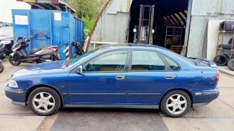 Volvo S-40 S40 (VS), Sedan, 1995 / 2004 2.0 16V picture 2