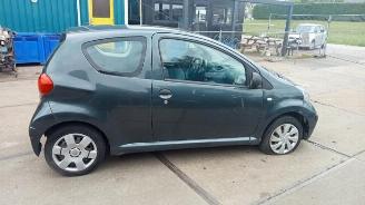 Toyota Aygo Aygo (B10), Hatchback, 2005 / 2014 1.0 12V VVT-i picture 4