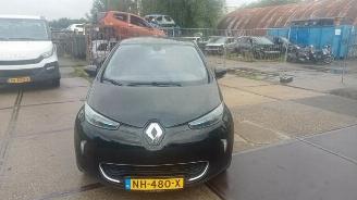 Salvage car Renault Zoé Zoe (AG), Hatchback 5-drs, 2012 46kW 2015/2