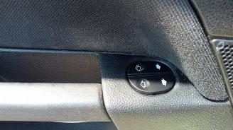 Ford Fiesta Fiesta 5 (JD/JH), Hatchback, 2001 / 2009 1.3 picture 9