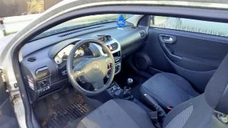 Opel Corsa Corsa C (F08/68), Hatchback, 2000 / 2009 1.2 16V Twin Port picture 8