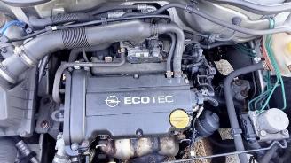 Opel Corsa Corsa C (F08/68), Hatchback, 2000 / 2009 1.2 16V Twin Port picture 10