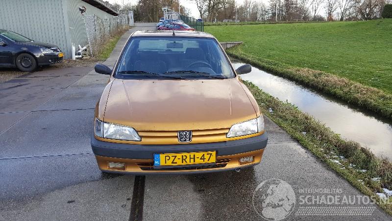 Peugeot 306 