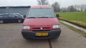 krockskadad bil auto Peugeot Expert Expert (224) MPV 1.9D (XUD9A(D9B)) [52kW]  (02-1996/12-2006) 1997/9