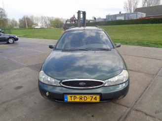 Gebrauchtwagen PKW Ford Mondeo Mondeo II Wagon Combi 1.8 TD CLX (RFN) [66kW]  (08-1996/09-2000) 1998/6