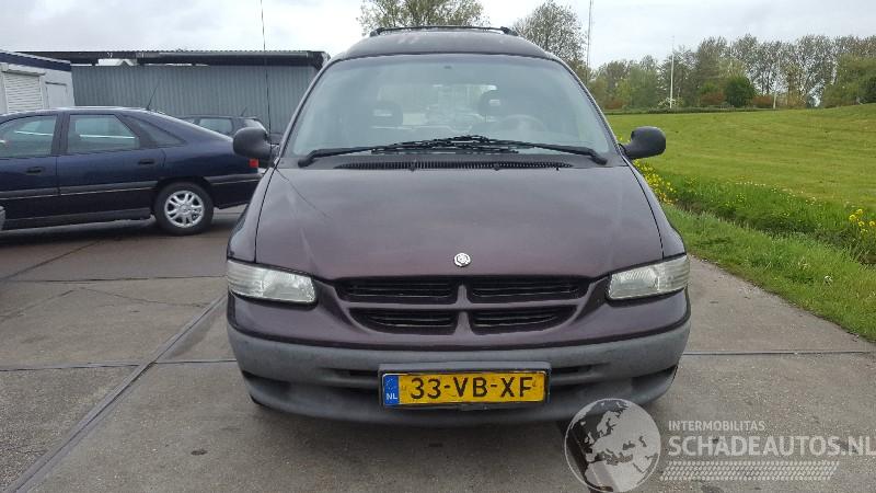 Chrysler Voyager Voyager/Grand Voyager MPV 2.5 TDiC (VM_425CLIEE_36B) [85kW]  (01-1995/03-2001)