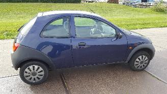 Ford Ka Ka I Hatchback 1.3i (J4D) [44kW]  (09-1996/11-2008) picture 4